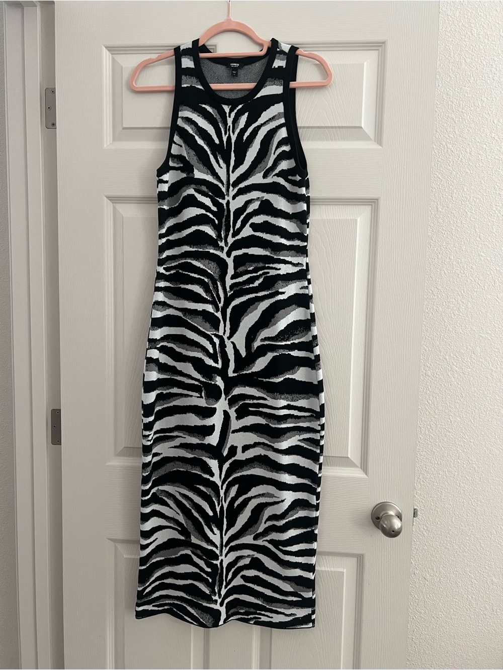 Express long dress body con